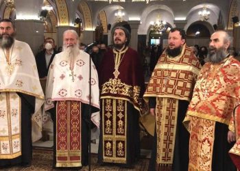 Με υγειονομικούς περιορισμούς, αλλά και με μεγάλη κατάνυξη ο φετινός εορτασμός του Ιερού Ναού Αγίου Στεφάνου Πτολεμαΐδας ! (της Κούλας Πουλασιχίδου)