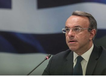 Στο χειρουργείο εκτάκτως ο Χρήστος Σταϊκούρας