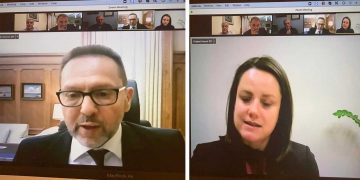 Στην Κοζάνη μέσω ΖΟΟΜ ο Γιάννης Στουρνάρας – Ο Διοικητής της Τράπεζας της Ελλάδος έκανε εισήγηση στο ΜΠΣ Ενεργειακές Επενδύσεις και Περιβάλλον του Παν. Δυτ. Μακεδονίας