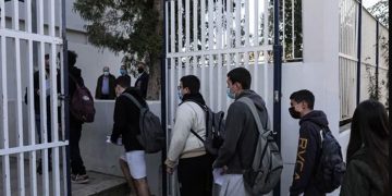 Τι θα γίνει με τα σχολεία – Την επόμενη εβδομάδα οι αποφάσεις