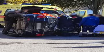 Καστοριά: Τροχαίο έξω από το Lidl – Τούμπαρε αυτοκίνητο (Φωτο)