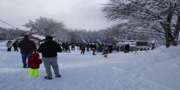Δήμος Γρεβενών: Πλήθος κόσμου στη χιονισμένη Βασιλίτσα – Καθαρό το οδικό δίκτυο σε χωριά και χιονοδρομικό (Βίντεο + Φωτογραφίες)