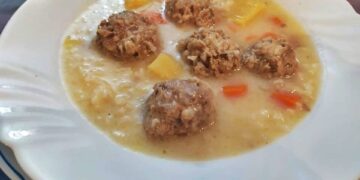 Μαγειρεύοντας με την Αρετή- Γιουβαρλόσουπα