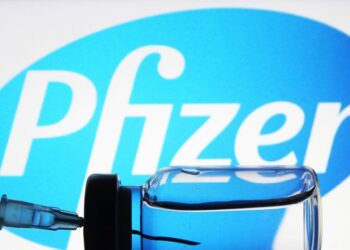 Pfizer/BioNTech θα δώσουν άλλα 200.000.000 εμβόλια στην ΕΕ