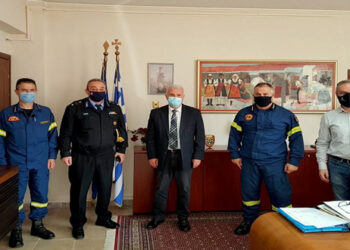 Εθιμοτυπική επίσκεψη του νέου Διοικητή της Περιφερειακής Πυροσβεστικής Διοίκησης και του νέου Συντονιστή Πυροσβεστικών Υπηρεσιών στον Αντιπεριφερειάρχη Φλώρινας
