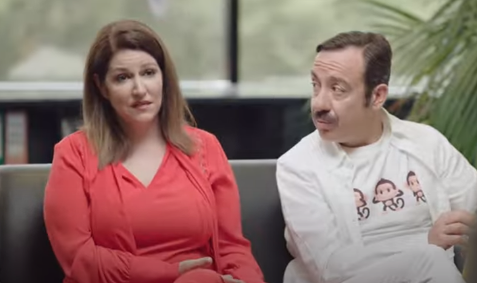 Δύο ηθοποιοί στη μάχη κατά των… μαϊμού προϊόντων (video)