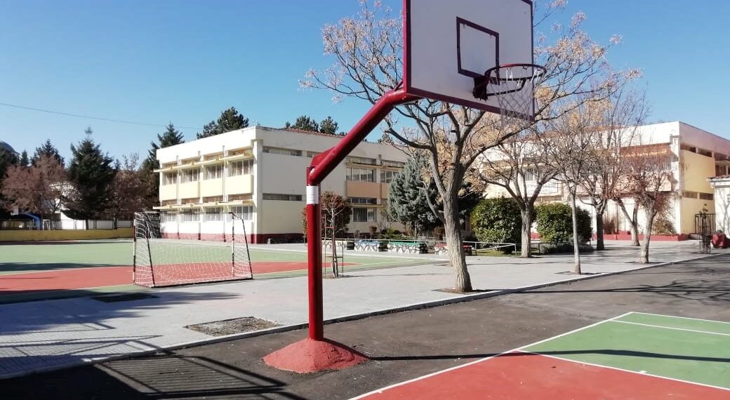 Ευχαριστήριο του 4ου Γυμνασίου στον δήμαρχο Εορδαίας και στον Πρόεδρο της σχολικής επιτροπής για διάφορες επισκευές στο σχολείο