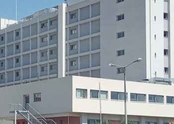 Πάτρα: Σκάνδαλο με τα κρούσματα στο νοσοκομείο “Άγιος Ανδρέας” – Υγειονομικοί αρνήθηκαν να εμβολιαστούν και κόλλησαν κορονοϊό