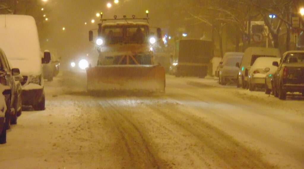 Επί ποδός η Πολιτική Προστασία του Δήμου Γρεβενών-Στους δρόμους τα εκχιονιστικά για τον αποχιονισμό πόλης και χωριών (Βίντεο+Φωτογραφίες)