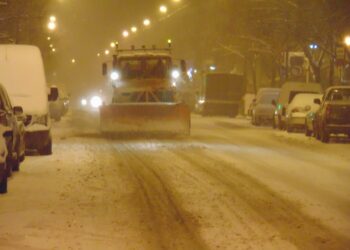 Επί ποδός η Πολιτική Προστασία του Δήμου Γρεβενών-Στους δρόμους τα εκχιονιστικά για τον αποχιονισμό πόλης και χωριών (Βίντεο+Φωτογραφίες)