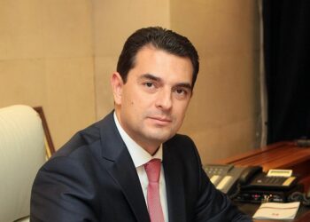 Προβληματισμός στο Δίκτυο Ενεργειακών Δήμων μετά τη συνάντηση με τον νέο Υπουργό Ενέργειας- Ζήτησε χρόνο να ενημερωθεί- Δέσμευση για “διόρθωση” στο ποσοστό των κονδυλίων για το “Πράσινο Ταμείο”
