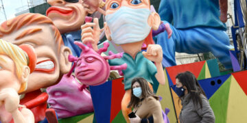 Ο διαφορετικός εορτασμός της Αποκριάς στη Βόρεια Ελλάδα: Χωρίς επισκέπτες, διαδικτυακά και με αναβίωση των εθίμων στα σπίτια