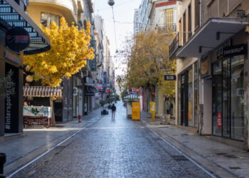 Κορωνοϊός: Με μέτρα «ακορντεόν» έως το Πάσχα -Ποια θα γίνουν πιο αυστηρά, ποια θα χαλαρώσουν πρώτα