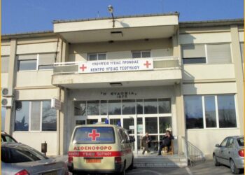 Ξεκινούν εμβολιαστικά κέντρα σε Σιάτιστα και Τσοτύλι