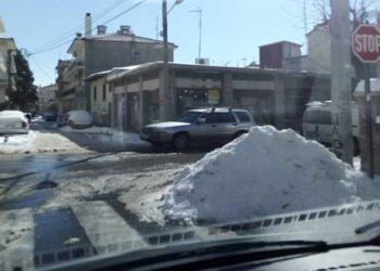 Έντονα παράπονα αγανακτισμένων δημοτών της Κοζάνης για τον αποχιονισμό