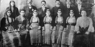 Ημέρα του Αγίου Βαλεντίνου με ποντιακά δίστιχα: Το παράπονο, ο έρωτας, ο χωρισμός