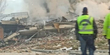 Καστοριά: Τι είπε ο ιδιοκτήτης του ξενοδοχείου για την καταστροφή – Φωτογραφίες με το πρώτο φως της ημέρας