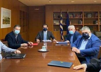 Συνάντηση του Δημάρχου Φλώρινας Βασίλη Γιαννάκη με τον Υπουργό Περιβάλλοντος και Ενέργειας Κώστα Σκρέκα