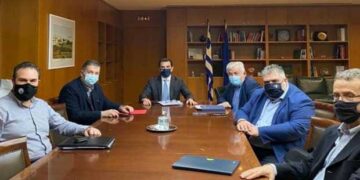 Συνάντηση του Δημάρχου Φλώρινας Βασίλη Γιαννάκη με τον Υπουργό Περιβάλλοντος και Ενέργειας Κώστα Σκρέκα