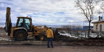 Στην περιοχή του Σιδηροδρομικού Σταθμού Πτολεμαΐδας τα συνεργεία του Δήμου Εορδαίας. Πραγματοποίησαν εργασίες στο πλαίσιο του θεσμού της Γειτονιάς και της Κοινότητας