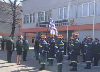 Αποφοίτησαν 102 Πυροσβέστες από τη Σχολή Πυροσβεστών Πτολεμαΐδας – φωτό και βίντεο