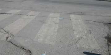 Πότε επιτέλους θα σταματήσει το απαράδεκτο φαινόμενο των “πεταμένων” χρησιμοποιημένων μασκών? (Γράφει η Κούλα Πουλασιχίδου)