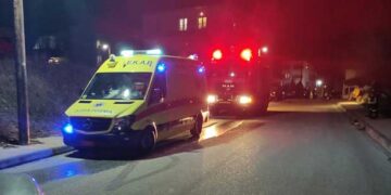 Αναστάτωση σε γειτονιά της Κοζάνης-Πέθανε ηλικιωμένος άντρας και βρήκαν στο σπίτι χειροβομβίδες-Επιχείρηση εξουδετέρωσης από Στρατό-Αστυνομία και Πυροσβεστική-Φωτογραφίες