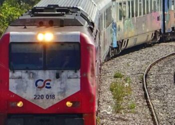 Κόντρα Κασαπίδη- Πέρκα για τη σιδηροδρομική σύνδεση Ελλάδας- Αλβανίας