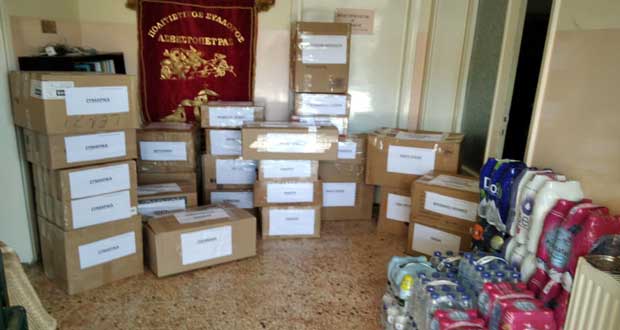 27 κούτες με είδη πρώτης ανάγκης, 21 εξάδες εμφιαλωμένα νερά και παιχνίδια, από την Ασβεστόπετρα στους σεισμοπαθείς της Θεσσαλίας