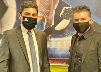 Λευτέρης Αυγενάκης: “Αναδιάρθρωση με συγχώνευση SL2-FL”