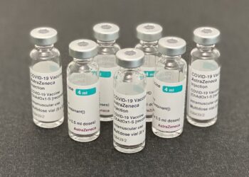 ΕΟΦ: Fake news η απόσυρση παρτίδας του εμβολίου της AstraZeneca