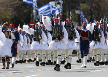 Γιατί απουσίαζε από την παρέλαση της 25ης Μαρτίου ο Εύζωνας με την ανδρική Ποντιακή ενδυμασία- του Θεόφιλου Κωτσίδη