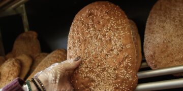 Καθαρά Δευτέρα: Τι ισχύει για σούπερ μάρκετ, φούρνους, ιχθυοπωλεία
