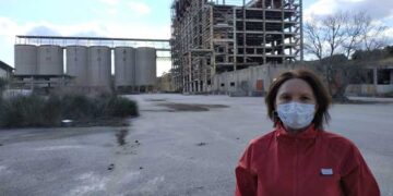 Καλλιόπη Βέττα: «Επικίνδυνο το σχέδιο για την λειτουργία ΧΥΤΑΜ στο Ζιδάνι » – Επίσκεψη στις εγκαταστάσεις της πρώην ΜΑΒΕ