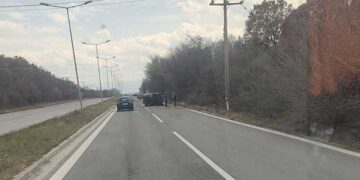 Κοζάνη: Τροχαίο ατύχημα με ανατροπή ΙΧ στο “Κουρί”