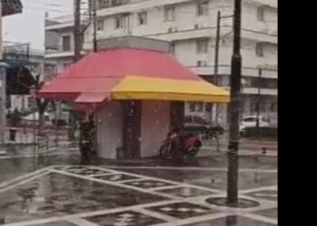 Πρώτη ημέρα της άνοιξης με …χιόνι στην Πτολεμαΐδα-VIDEO