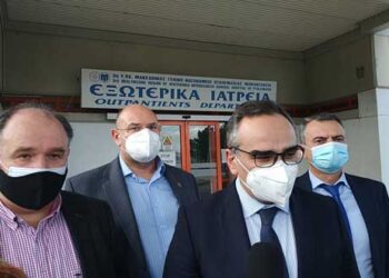 Κοντοζαμάνης από το Μποδοσάκειο για το αν ένα από τα νοσοκομεία της ΠΕ θα γίνουν COVID: «Είναι ένα από τα σενάρια»  – «Μας προβληματίζει η κατάσταση στην περιοχή»