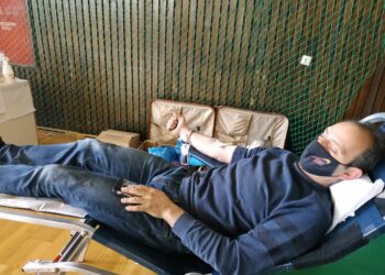 Ανταπόκριση στη σημερινή αιμοδοσία  του συλλόγου  Εθελοντών Αιμοδοτών και Αιμοπεταλιοδοτών «Σταγόνα Ελπίδας» στο ΔΑΚ Κοζάνης-video