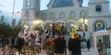 Με διπλές Ιερές Ακολουθίες και με την τήρηση των υγειονομικών πρωτοκόλλων στους Ιερούς Ναούς της Πτολεμαΐδας, ξεκινάει σήμερα η Μεγάλη Εβδομάδα! (της Κούλας Πουλασιχίδου)