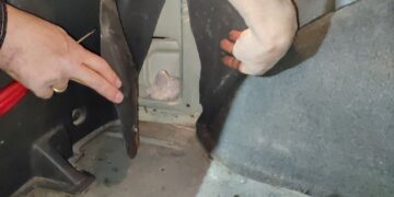 Κοζάνη: Τρεις συλλήψεις για κατοχή ηρωίνης- video με τον αστυνομικό σκύλο να εντοπίζει να ναρκωτικά κρυμμένα στο αυτοκίνητο