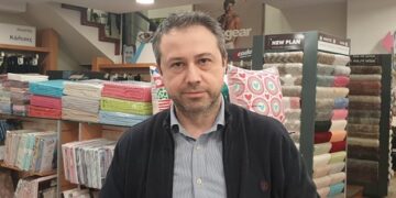 Στα «κάγκελα» έμποροι και κομμωτές σε Κοζάνη-Πτολεμαΐδα για τα νέα μέτρα
