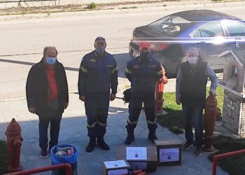 Δωρεά μασκών και αντισηπτικών στην Πυροσβεστική Υπηρεσία Πτολεμαΐδας από τον Ροταριανό όμιλο “Ο Λασσάνης”