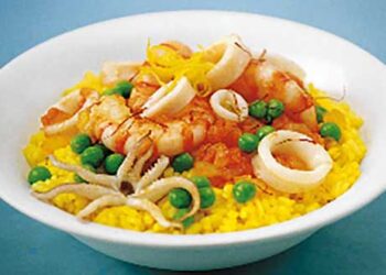 Ριζότο με Καλαμάρια, Γαρίδες και κρόκο Κοζάνης