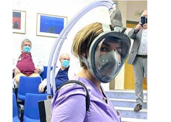 Ιατρική μάσκα υψηλής τεχνολογίας κατασκεύασε η εταιρεία ΒΙΟΤΟΧ με το ΑΠΘ – Πρώτη παρουσίαση της πατέντας και αξιέπαινη δωρεά στο Μποδοσάκειο της πρώτης μάσκας