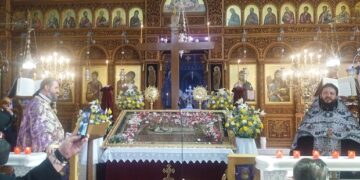 Η Μεγάλη Παρασκευή με Μοναστηριακού τύπου Επιτάφιο, στον Ιερό Ναό Αγίου Στεφάνου και Οσίας Παρασκευής της Επιβατινής (της Κούλας Πουλασιχίδου)