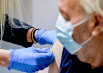 Γεραπετρίτης: Από 15 Μαΐου εμβολιασμός στο σπίτι με Johnson & Johnson για τους κατάκοιτους