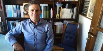 Αντί για Κραυγή Αγωνίας: Επιτέλους λειτουργήστε υπεύθυνα ως Δημοτική Συμπαράταξη. Πεδίον δόξης Λαμπρό – Γράφει ο Γιάννης  Δίκας