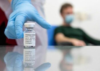 Ντελιβεράς έκλεψε εμβόλιο κορωνοϊού από εμβολιαστικό κέντρο