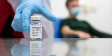 Ντελιβεράς έκλεψε εμβόλιο κορωνοϊού από εμβολιαστικό κέντρο