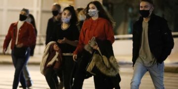 Εμβόλιο: Πότε θα «ανοίξουν» τα ραντεβού για τους 18‑59 ετών